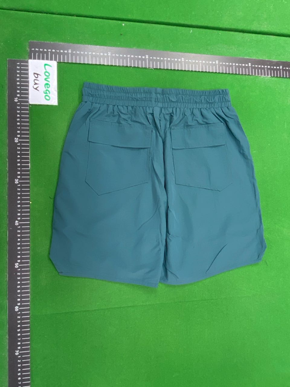 绿色